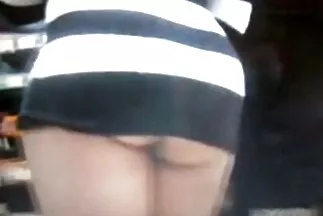 Egy sportos pár kemény fasza volt az edzőteremben. sex anyaval