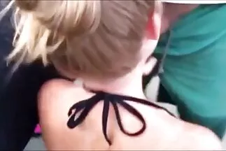 A szállóban vicces kurvák családi sexfilmek szemtelenkednek együtt.