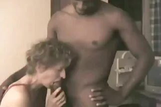 Egy ingyen családi pornó tapasztalt dork, a lány lesz szar a punci.