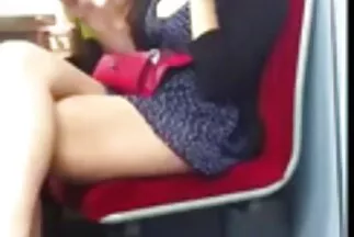 Ez az úr elcsábította barátnőjét és amator csaladi porno nagybetűvel írta.